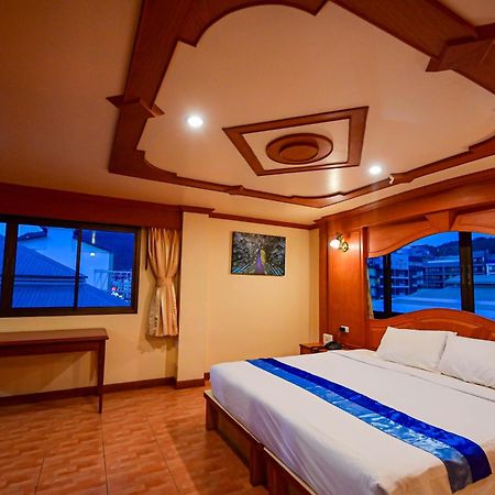 Complex Hotel Patong ภายนอก รูปภาพ