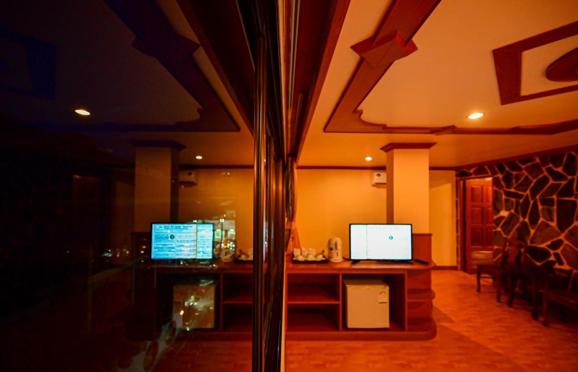 Complex Hotel Patong ภายนอก รูปภาพ