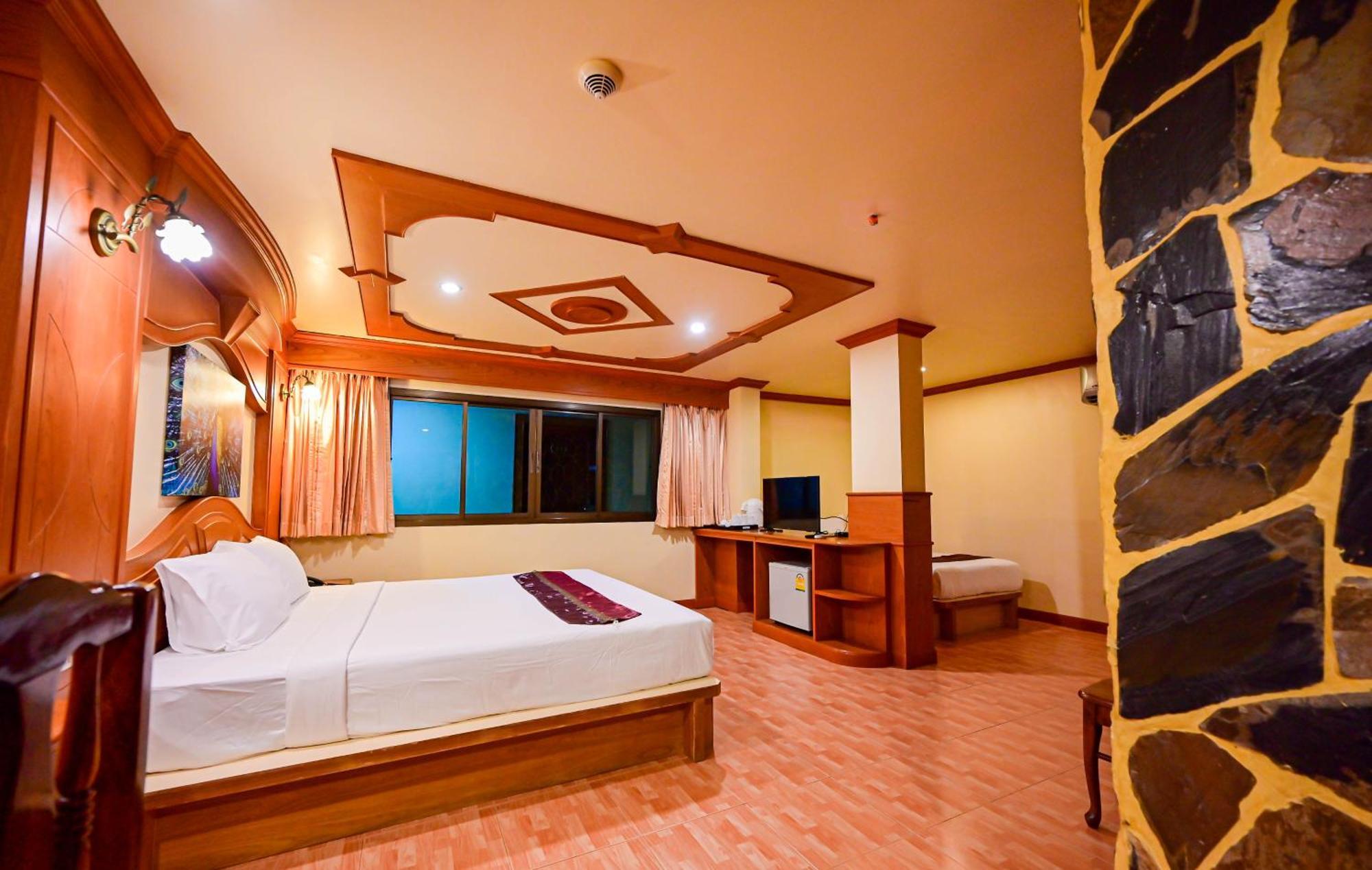 Complex Hotel Patong ภายนอก รูปภาพ