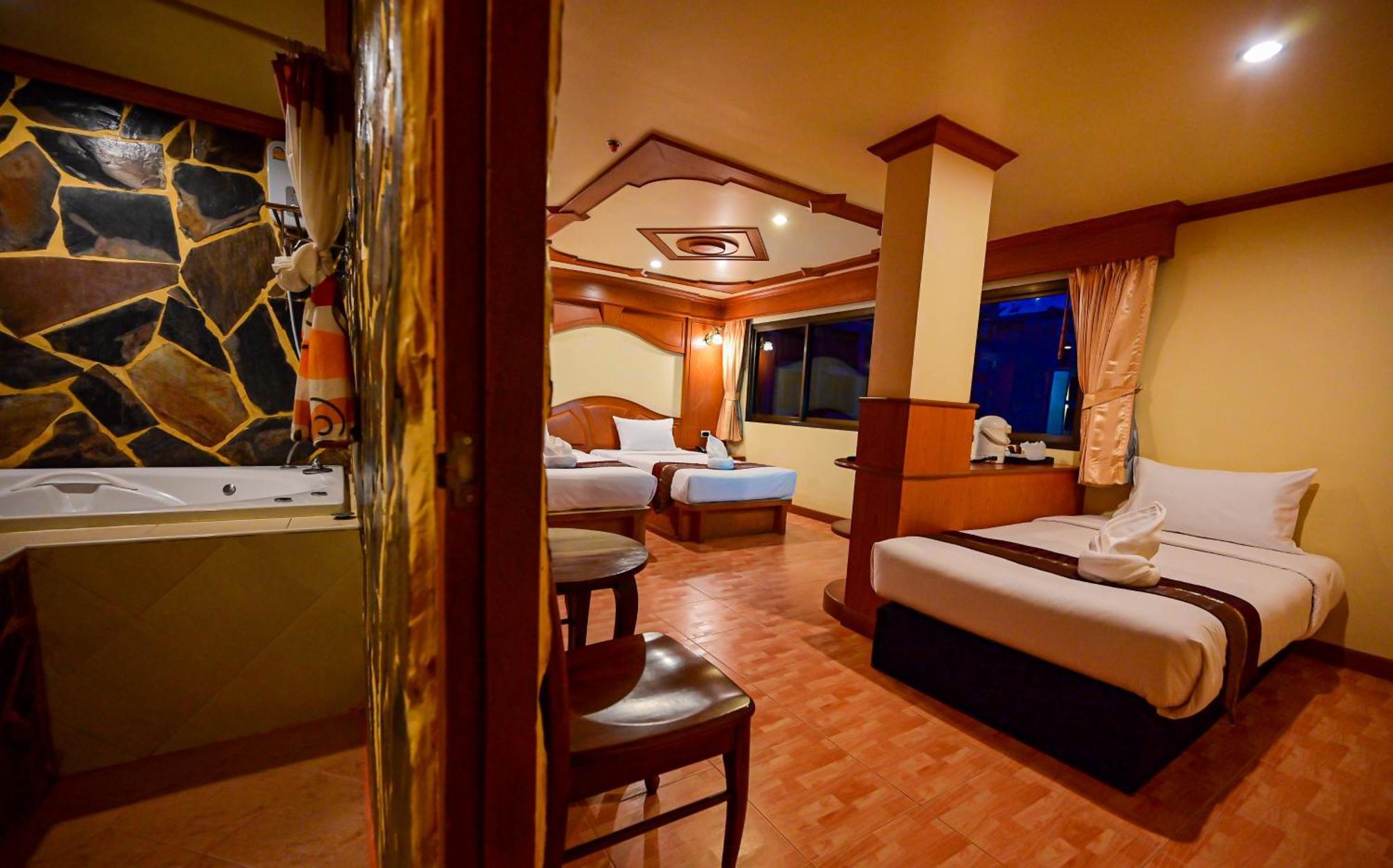 Complex Hotel Patong ภายนอก รูปภาพ