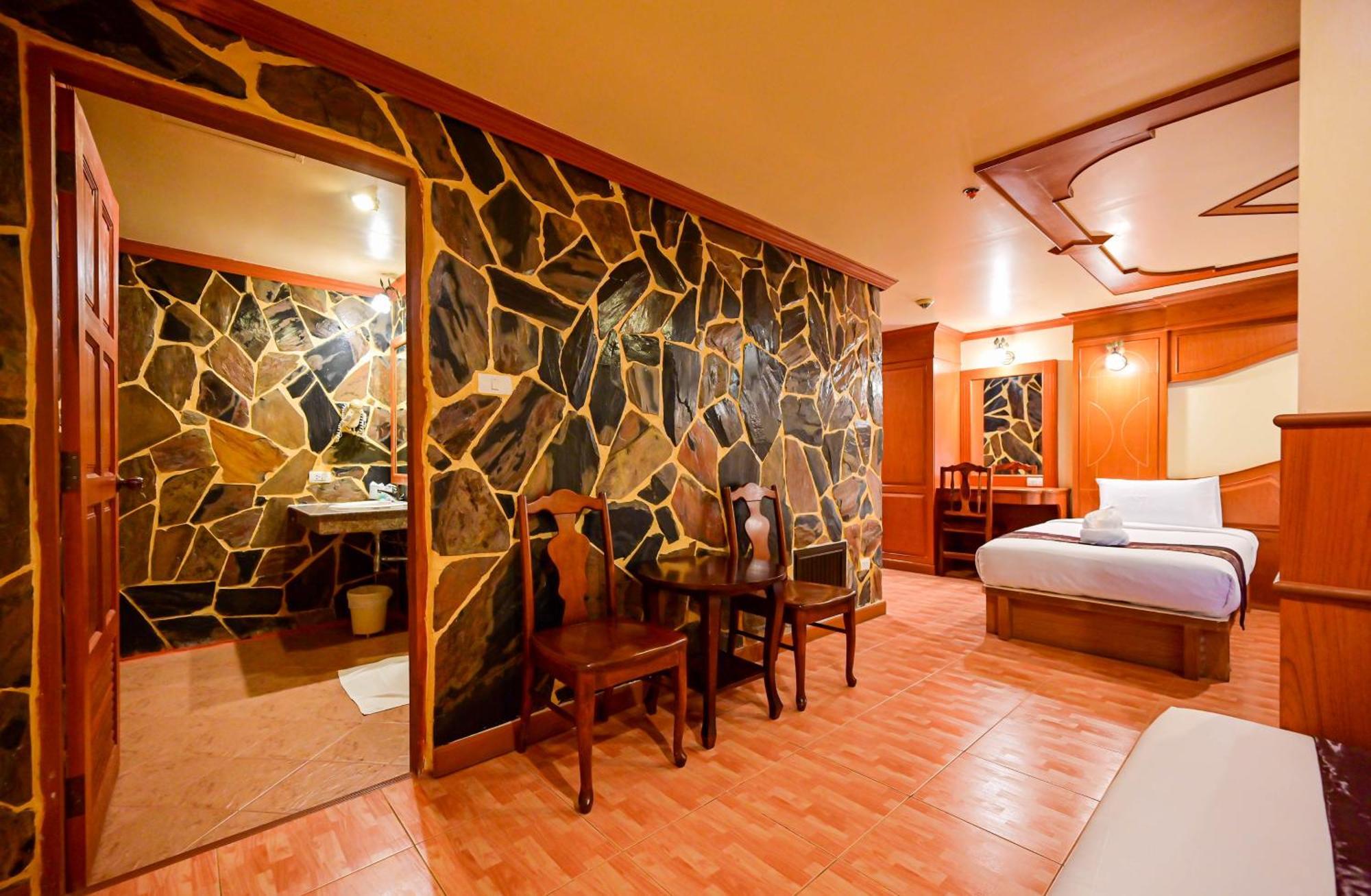 Complex Hotel Patong ภายนอก รูปภาพ