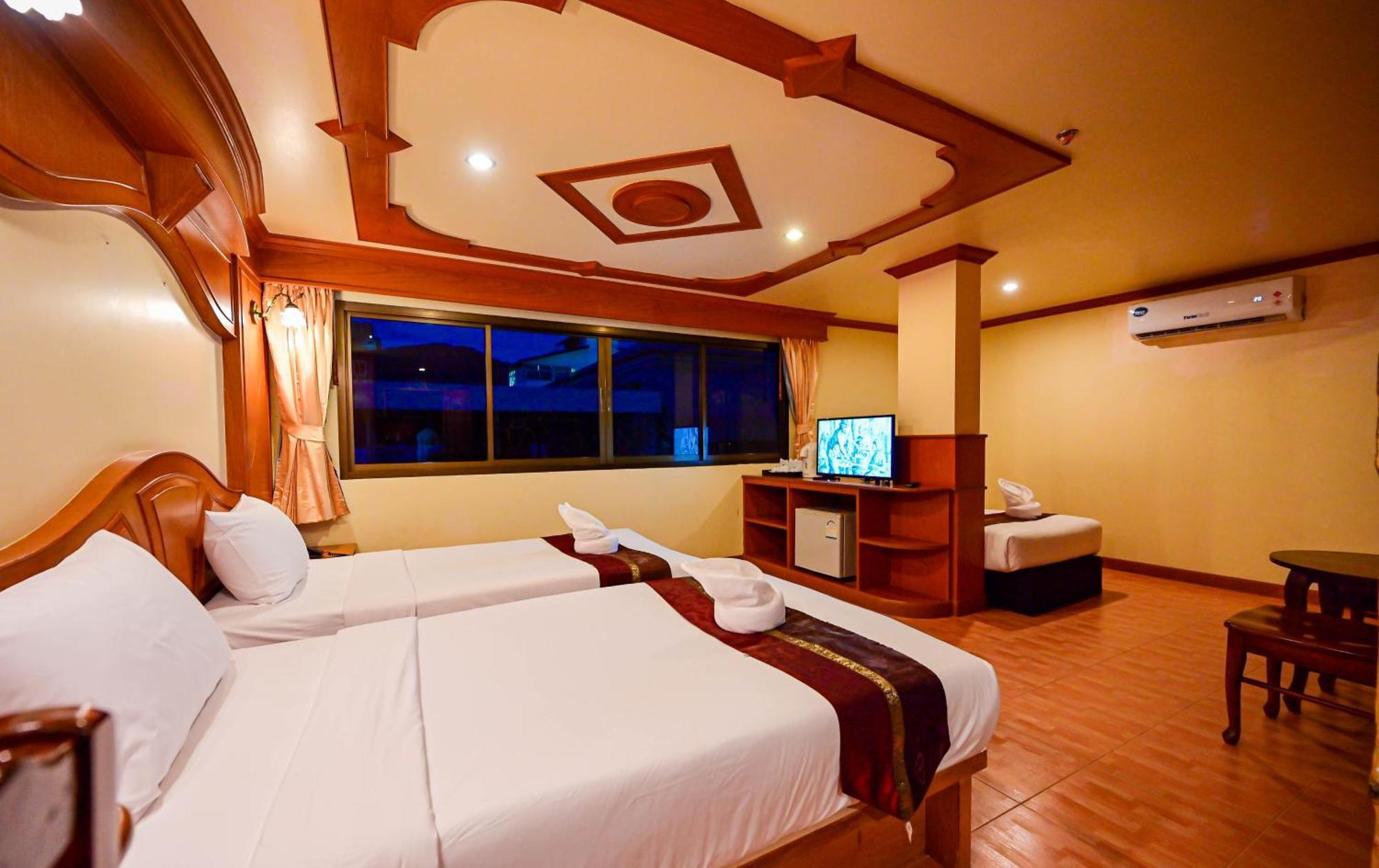 Complex Hotel Patong ภายนอก รูปภาพ