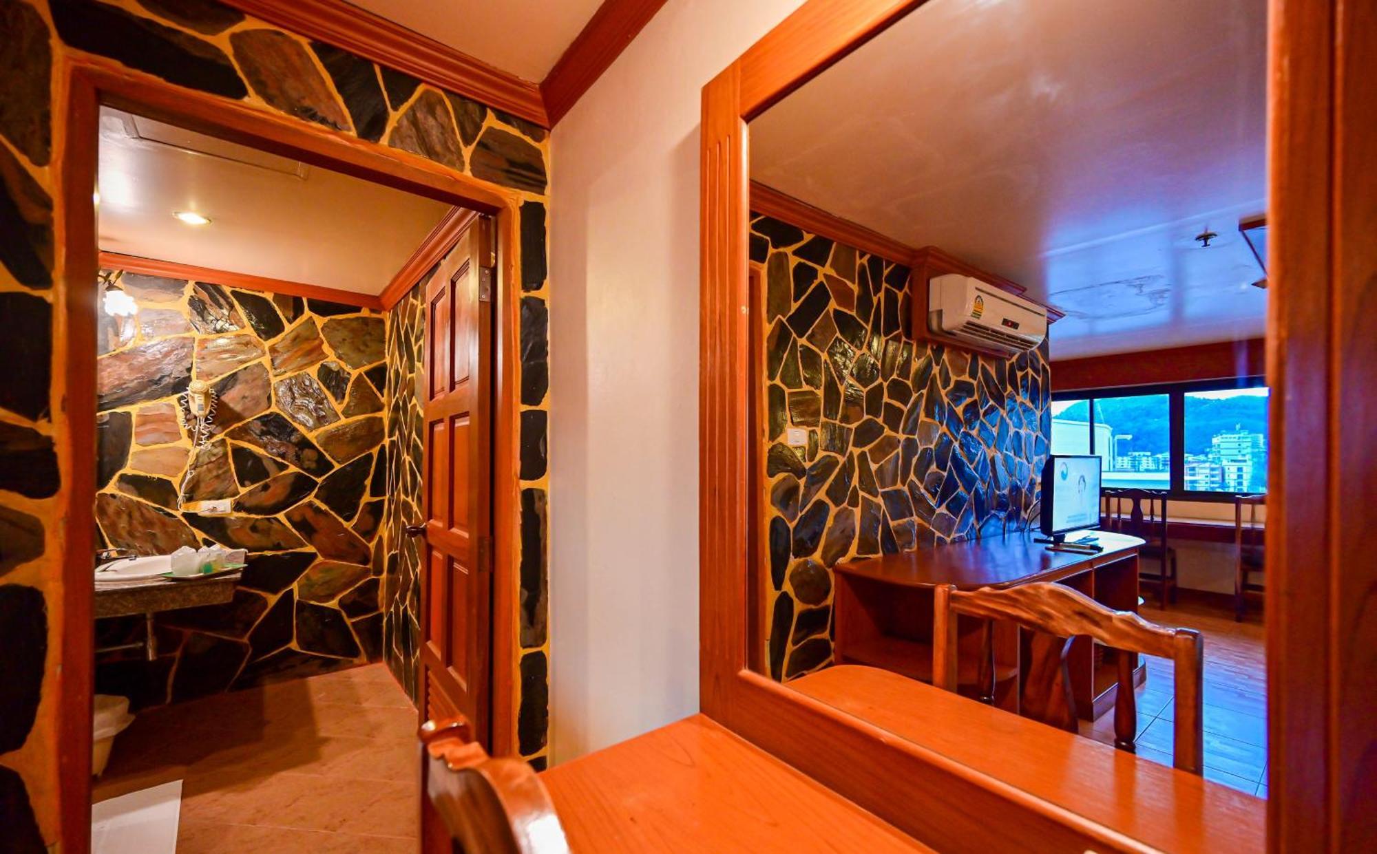 Complex Hotel Patong ภายนอก รูปภาพ