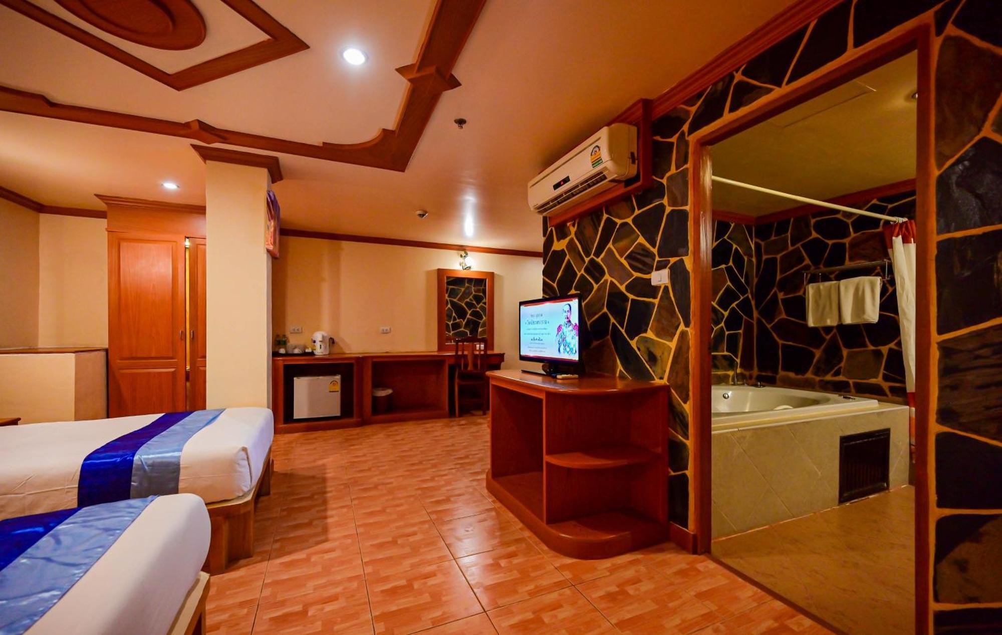 Complex Hotel Patong ภายนอก รูปภาพ
