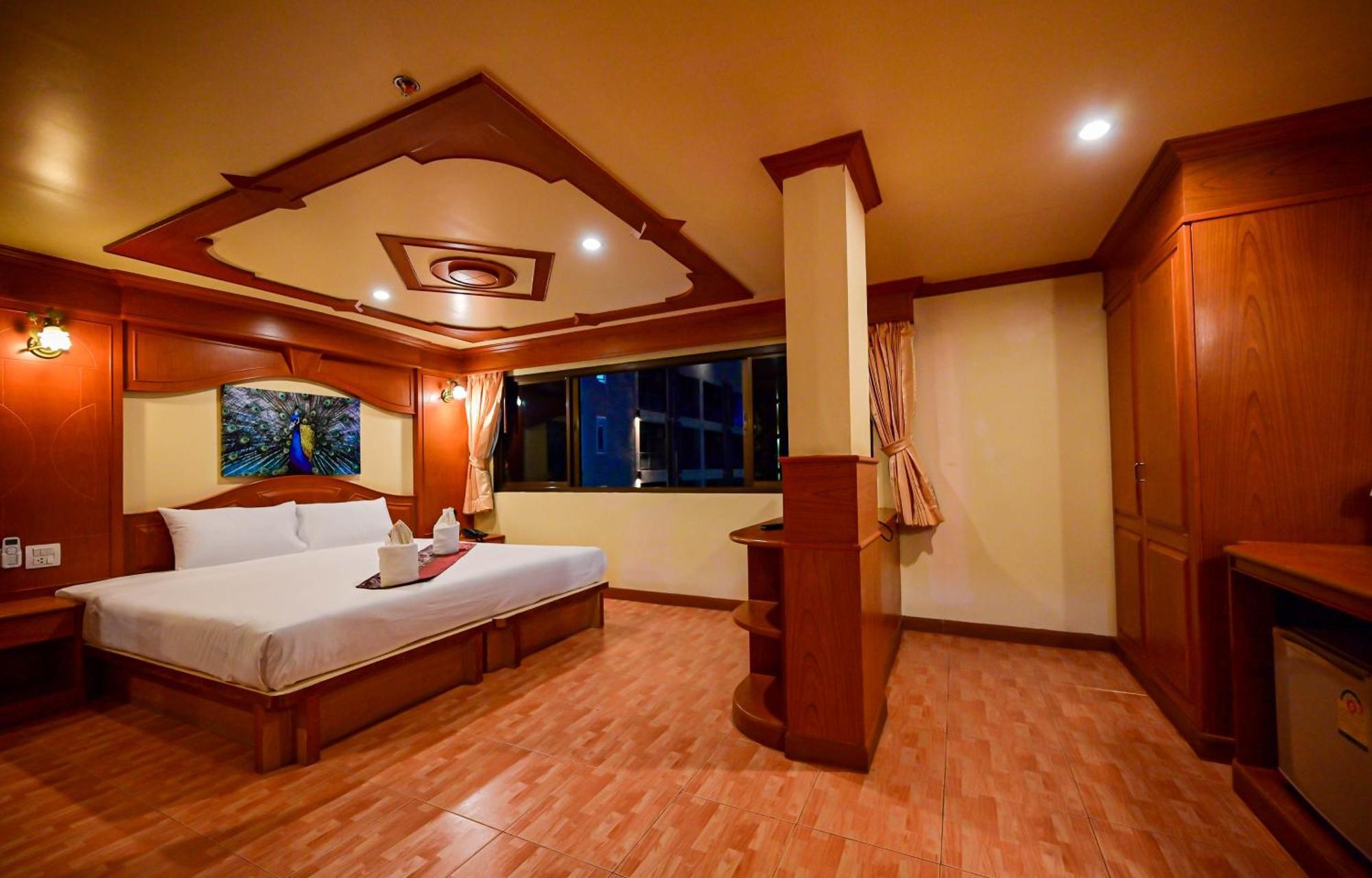 Complex Hotel Patong ภายนอก รูปภาพ