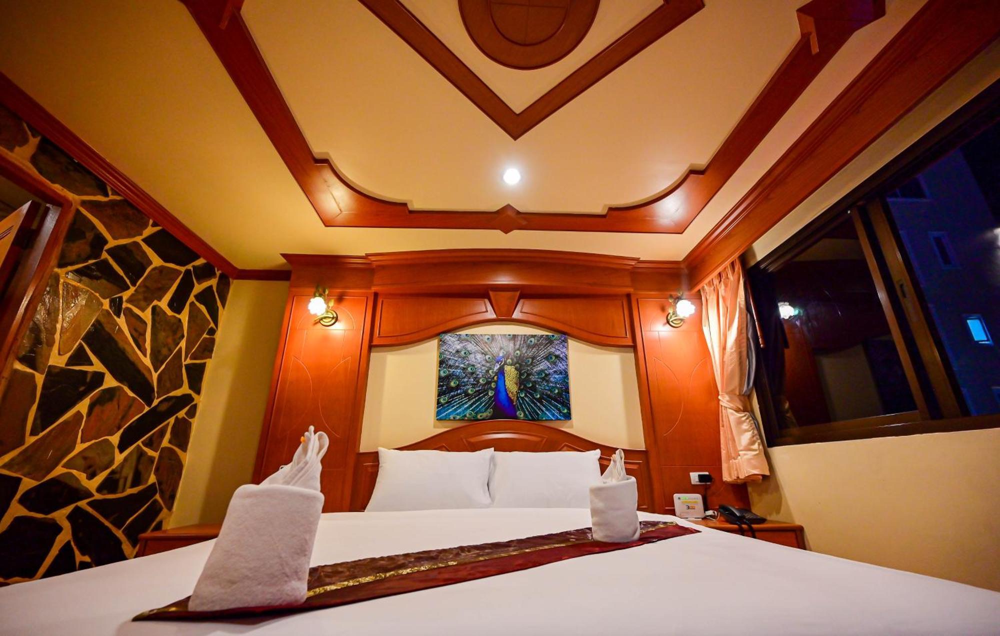 Complex Hotel Patong ภายนอก รูปภาพ
