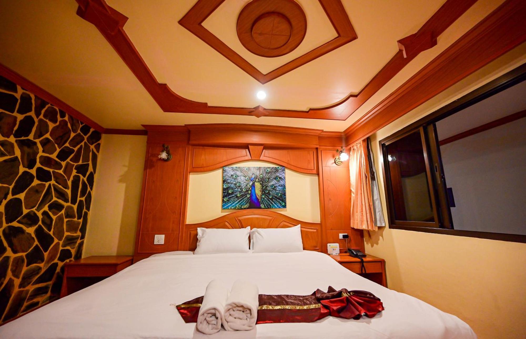 Complex Hotel Patong ภายนอก รูปภาพ